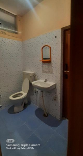 On rent! the entire apartment with all basic amanities